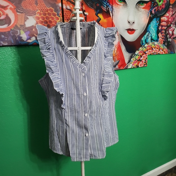 Shein Blue and White Ruffle/ Striped Blouse Size XL NWOT - Picture 4 of 6